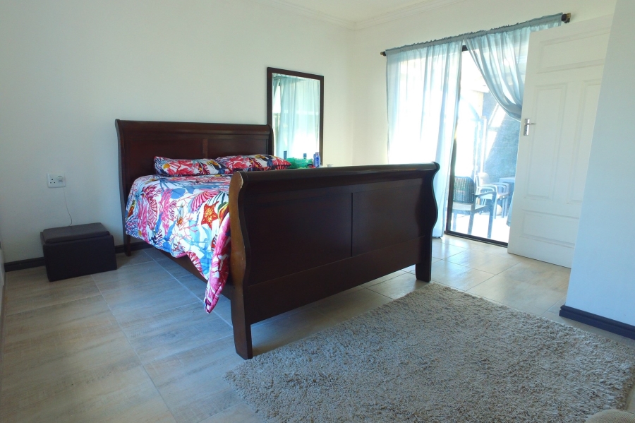 2 Bedroom Property for Sale in Franskraal Western Cape